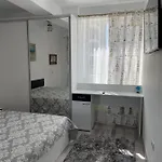 Iany 1 Apartament