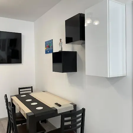 Appartement Iany 1 *