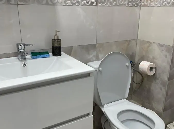 アパート Iany 1 ナボダリ